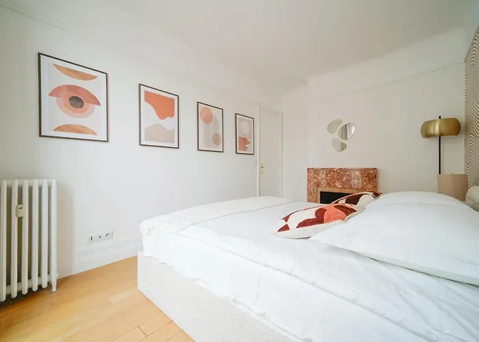 Apartment Next To Palais Des Congres - Neuilly
