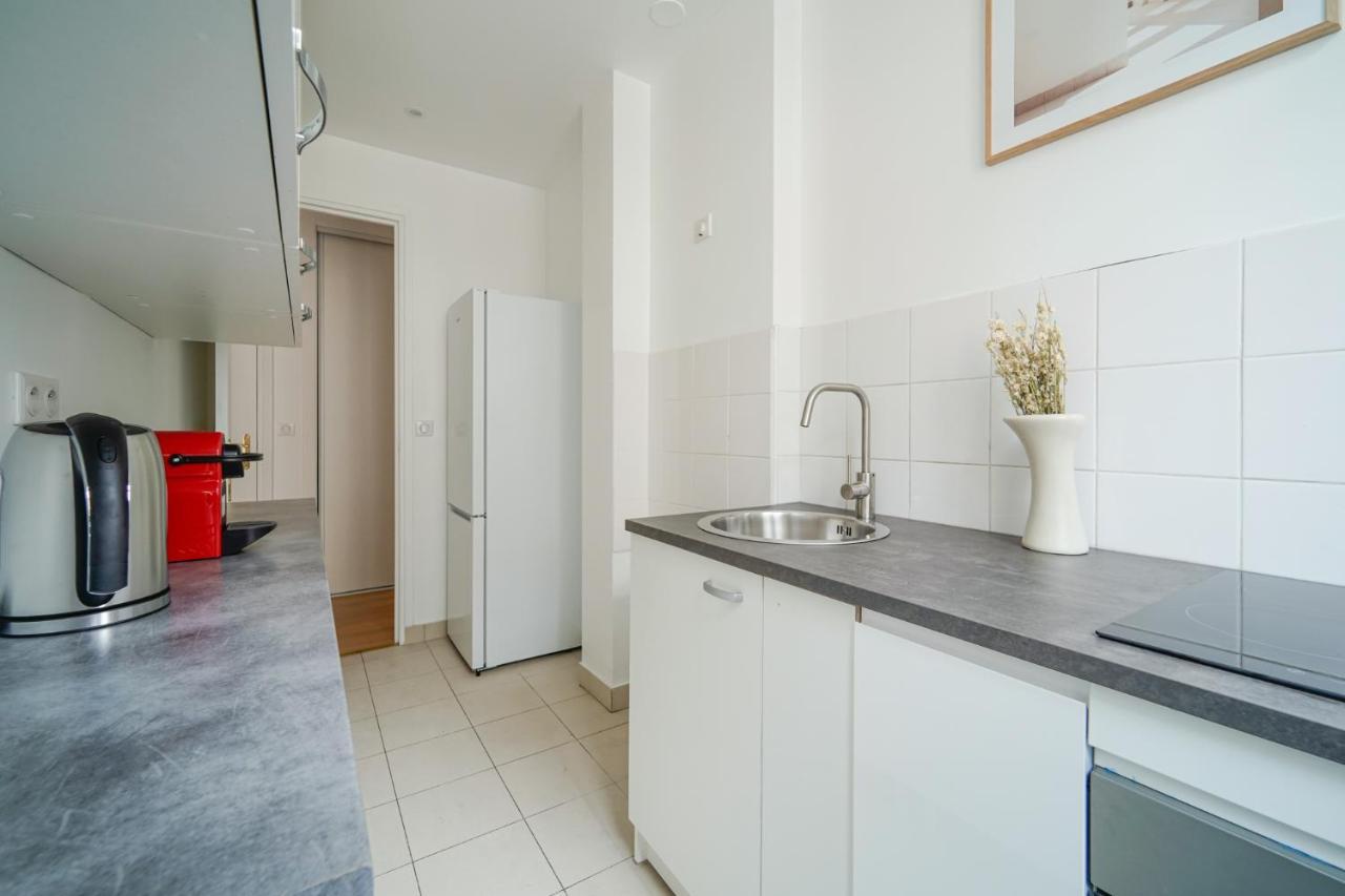 Apartment Next To Palais Des Congres -